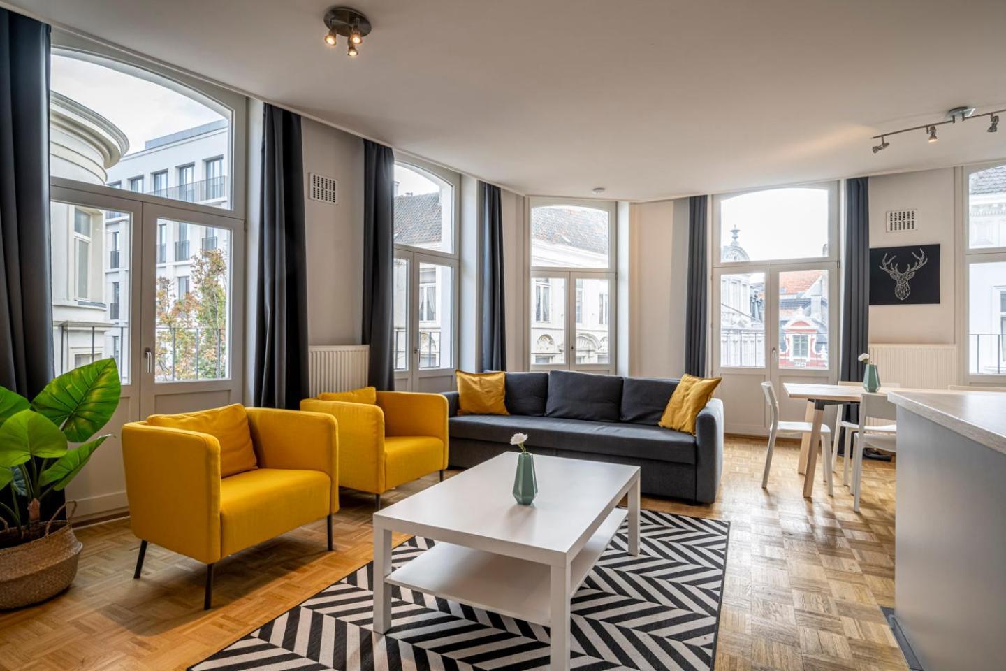 Central Ghent Luaran gambar